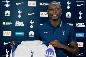 穆阿尼：能加盟热刺这样一家伟大的俱乐部，我感到非常开心和自豪